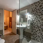 Castella Konukevi 3*