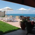 Castella 3*
