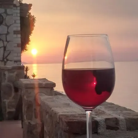 Castella 3* Alissos