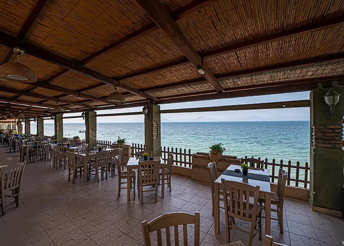 Castella Pensionat Alissos