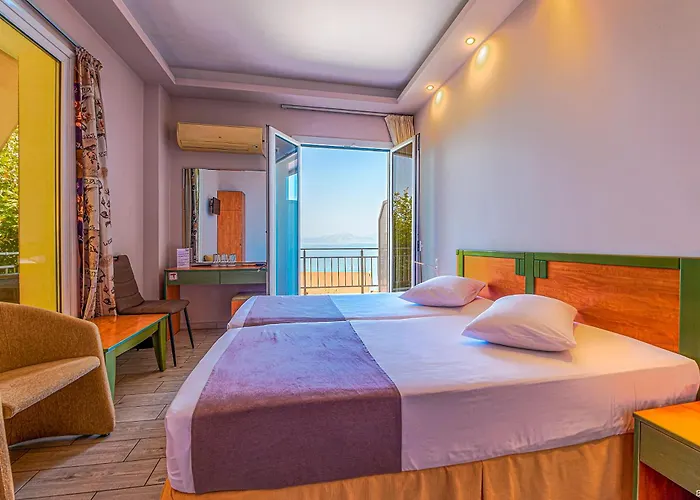 Castella Pensionat Alissos